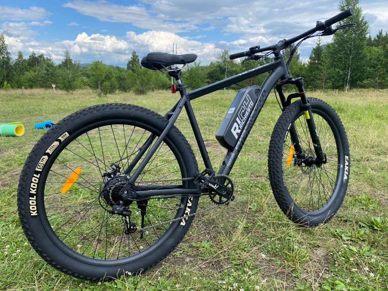 Электро-велосипед на БАННОМ: ГОРЫ, ОЗЕРО, ЛЕСА – БЕЗ УСТАЛОСТИ!